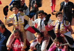 OLIVENZA , Domingo 6 de Março , 12 horas