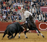 RUI FERNANDES DUAS ORELHAS EM JEREZ DE LA FRONTERA