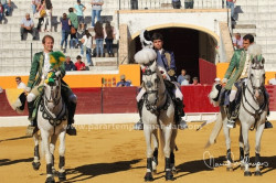 Agradável tarde de toiros em Reguengos