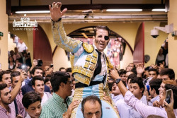 Padilla inaugura a temporada dos 125 anos do Campo Pequeno