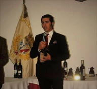  João Pedro Silva arrecadou o troféu para o Melhor Bandarilheiro e Peão de Brega da  temporada  agora finda