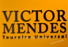 “ Victor Mendes. Toureiro Universal” 