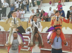 JOÃO D'ALVA ALUNO DA ESCOLA JOSÉ FALCÃO! SAIU A OMBROS EM ALCUDIA DE GUADIX (GRANADA)