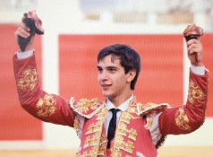 Triunfo de Filipe Martinho em  Fregenal de la Sierra
