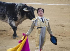 Triunfo de Gonzalo Caballero,no Reaparecimento