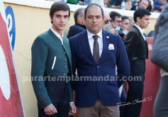 Filipo Martinho apoderado por Júlio Justino
