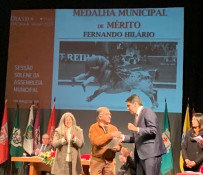 FERNANDO HILÁRIO AGRACIADO PELO MUNICÍPIO DE TOMAR.