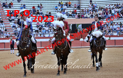 CORRIDA DE TOIROS COM EMOÇÃO E ARTE EM CORUCHE