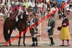 Boa tarde de Toiros em Viana do Alentejo com lotação esgotada.