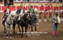A Corrida de toiros da Ovibeja, agradável MISTA 