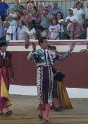 VICENTE SÁNCHEZ, CORTOU UMA ORELHA NO IV CERTAMEN DEL SURESTE DE MADRID