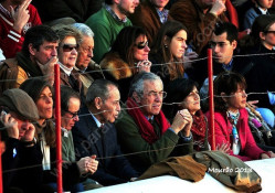 Aficionados em Força na Primeira da Temporada