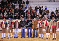 FORCADOS DE SALVATERRA VENCERAM NO MONTIJO