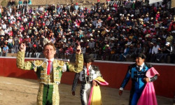 Nuno Casquinha corta 3 orelhas e conquista Escapulario em Ocaña