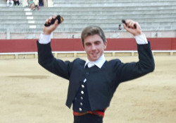 João Dàlva, saiu a ombros e classificou-se para a semi final