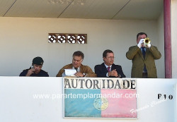 Toureio variado e agravável dos jovens no sobral !