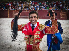 Grande triunfo de Diogo Peseiro em Diezma (Granada)