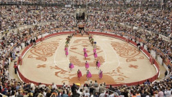 Páscoa Feira Taurina de Arles adiada para Junho