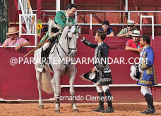 Praça na Ribeira de Santarém, Corrida de beneficência