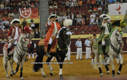 CAMPO PEQUENO 30-8-2012 – XLVIII GRANDE CORRIDA TV. TOIROS  3 DA GANADARIA INFANTE DA CÂMARA e 3 de D. MANUEL  A. COIMBRA J. BASTINHAS -  J. SALGUEIRO  -  J. TELLES  Jr. FORCADOS : PORTALEGUE e   AP. DA MOITA 