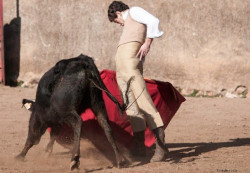 Academia de Toureio do Campo Pequeno na ganadaria do Engº Luis Rocha